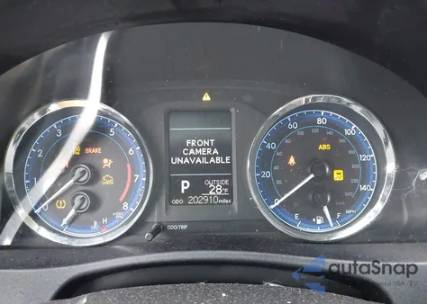 2018 Toyota Corolla Le z USA, uszkodzony, nr VIN 2T1BURHE9JC123563